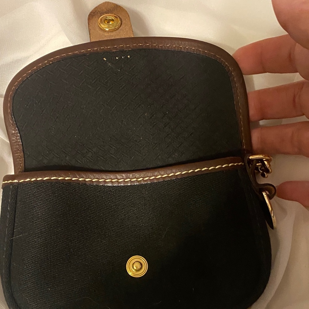 Dooney and Bourke Black and Brown Women's clutch - Picture 4 of 5